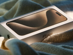 Apple może w końcu odejść od swojego projektu Dynamic Island dzięki iPhone&#039;owi 19 Pro i Pro Max. (Źródło zdjęcia: Yuheng Ouyang - Unsplash)