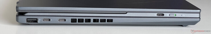 Po lewej: USB-A 3.2 Gen.1 (5 Gbit/s), 2x USB-C 4.0 z Thunderbolt 4 (40 GBit/s, DisplayPort, Power Delivery), USB-C (do ładowania klawiatury Bluetooth)