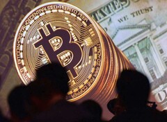Bitcoin jest na fali wznoszącej, ale przed nami długa droga powrotu do wartości ATH (Źródło: Getty Images)