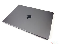 W recenzji: Apple MacBook Pro 16 2023. Model testowy dzięki uprzejmości Apple Niemcy.