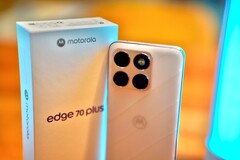 Motorola Edge 70 Plus jest w rzeczywistości tańsza i nieco okrojona w porównaniu z Edge 70.