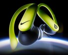 Powerbeats Pro 2 - Nike Special Edition posiadają logo Beats i Nike na każdej słuchawce.