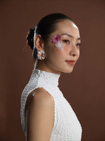 Zdjęcie 100 MP z aparatu Hasselblad X2D II 100C, przeskalowane, opublikowane na Weibo.