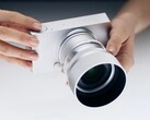 Sigma BF mieści pełnoklatkowy sensor w kompaktowej aluminiowej obudowie.