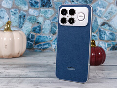 Poco F8 Ultra (źródło zdjęcia: Daniel Schmidt)