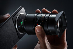 Xiaomi 12S Ultra Concept ma mocowanie Leica M dla obiektywów DSLR. (Źródło obrazu: Xiaomi)