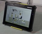 Niezniszczalny, wytrzymały tablet z systemem baterii wymienialnych podczas pracy: recenzja Durabook R10