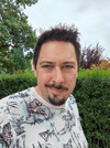 Selfie z zewnętrzną kamerą czcionki