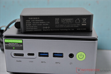 GMKtec NucBox M7 Ultra z zasilaczem (19 V; 6,32 A)