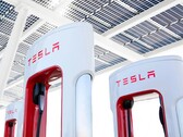 Superchargers Tesli (źródło obrazu: Tesla)