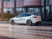 Oczekuje się, że Porsche Panamera i Tesla Model Y będą wielokrotnie odwoływane (Image: Tesla)