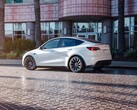 Oczekuje się, że Porsche Panamera i Tesla Model Y będą wielokrotnie odwoływane (Image: Tesla)