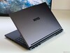 Laptop z RTX 5070 Ti i do 128 GB pamięci RAM w hybrydzie do gier/stacji roboczej - recenzja laptopa XMG Pro 16 (E25)