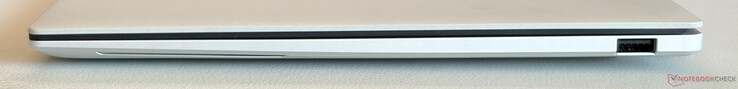 Poprawnie: USB-A 3.2 Gen 2 (10 Gbit/s)