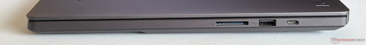 Poprawnie: Czytnik kart SD (UHS-II), USB-A 3.2 Gen. 2 (10 Gb/s), USB-C 3.2 Gen. 2 (10 Gb/s, DisplayPort, Power Delivery)