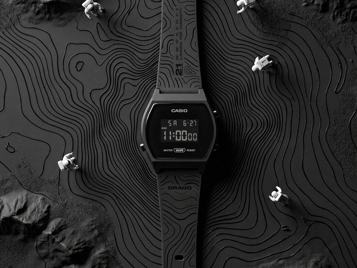 Zbliżenie na model Casio x GRAGG LW-204GRAGG-1BDF przedstawiające czarny pasek z żywicy z wygrawerowanym wzorem linii konturowych.