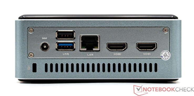 Tył, port sieciowy (19 V; 4,74 A), 1x USB 3.2, 1x USB 2.0, 2,5G LAN, 2x HDMI 2.0