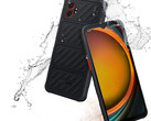 Dzięki solidnej obudowie i wielu funkcjom, Galaxy XCover7 Pro może być dobrym wyborem dla firm. (Źródło zdjęcia: Florian Schmit/Notebookcheck)