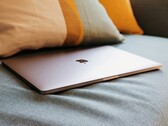 Apple podobno testuje nowe komputery Mac z procesorem M4 i co najmniej 16 GB pamięci RAM (źródło zdjęcia: Elise Bouet, Unsplash)