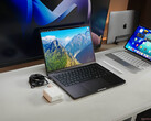 Apple Recenzja MacBooka Pro M5 (2025) - najszybsza wydajność jednordzeniowa na świecie