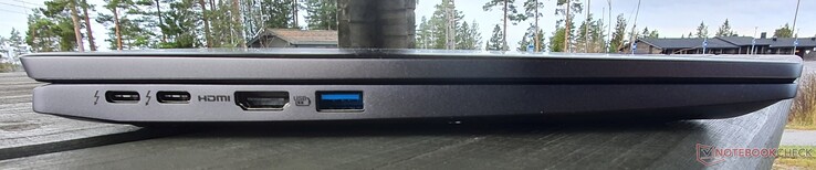 Po lewej: 2x Thunderbolt 4, HDMI 2.1, USB-A 3.2 Gen 1 (5 Gbit/s)