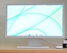 24-calowy iMac wygląda bardziej nowocześnie bez swojego sporego podbródka (Źródło obrazu: Bilibili)