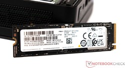 512 GB NVMe SSD