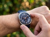 Niektórzy użytkownicy zgłaszają problemy z panelem przednim i ramką w zegarkach Galaxy Watch Ultra z lat 2024 i 2025.