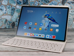 Huawei MatePad 12 X 2025 (źródło zdjęcia: Daniel Schmidt)