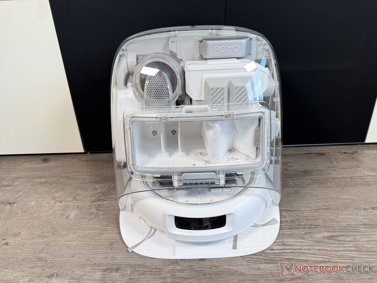 DJI Romo P prezentuje się w przezroczystej obudowie