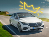 Elektryczny sedan Mercedes-Benz EQE 350 4Matic przekroczył szacunkowy zasięg EPA w niedawnym teście zasięgu w świecie rzeczywistym. (Źródło zdjęcia: Merceeds-Benz - edytowane)