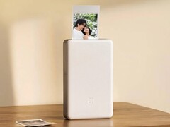 Mijia Pocket Photo Printer Pro charakteryzuje się kompaktową konstrukcją (źródło zdjęcia: Xiaomi)