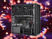 Spojrzenie na wnętrze stacji roboczej ThinkStation P4.