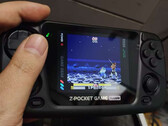 Z-Pocket Game Bubble powinien być w stanie emulować więcej niż tytuły SEGA Game Gear. (Źródło obrazu: Retro CN)