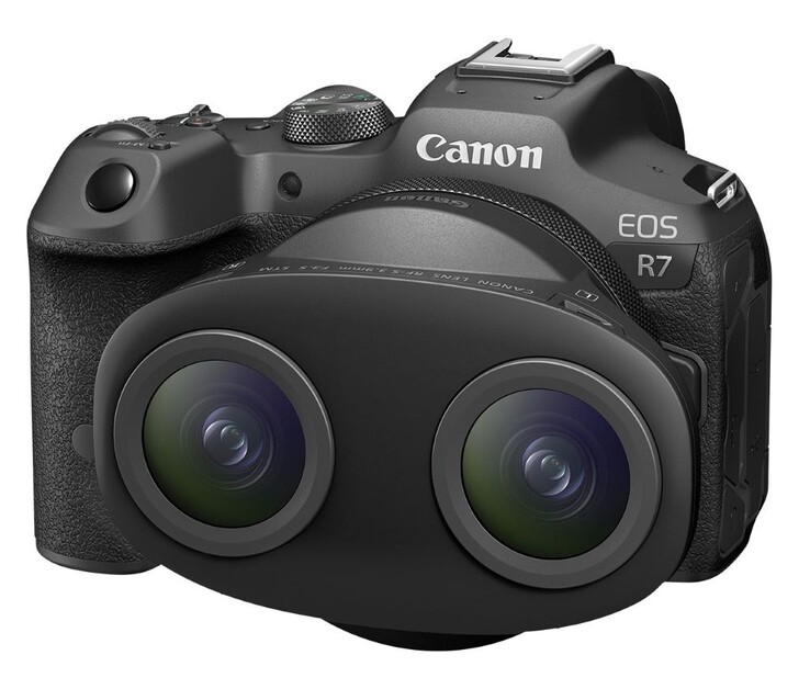 Bezlusterkowiec Canon EOS R7 jest jedynym kompatybilnym modelem dla obiektywu Dual Fisheye. (Źródło: Canon)