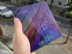 Vivo X Fold 5 w teście (źródło obrazu: Marcus Herbrich)