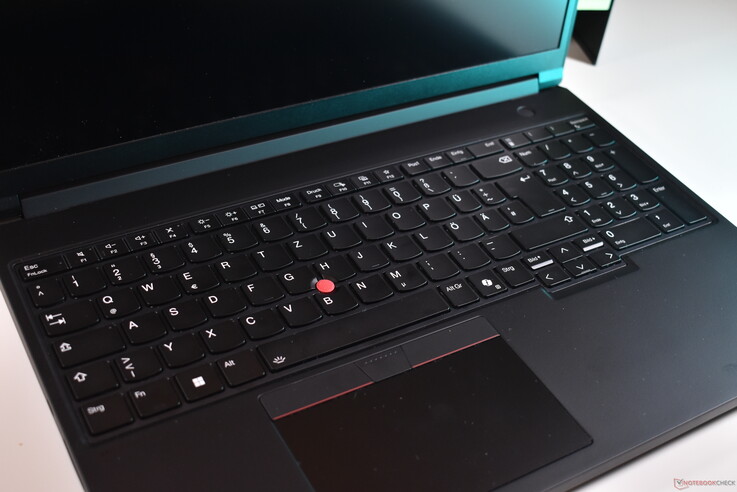 Lenovo ThinkPad P16 G3: Klawiatura