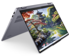 Nowy IdeaPad 2 w 1 16 jest większy, cięższy i często wolniejszy niż tańszy HP OmniBook X Flip 16 (źródło zdjęcia: Lenovo)