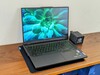Recenzja laptopa Lenovo Legion Pro 5 16IRX9: Świetna wydajność, ale trochę ciężki