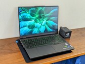 Recenzja laptopa Lenovo Legion Pro 5 16IRX9: Świetna wydajność, ale trochę ciężki