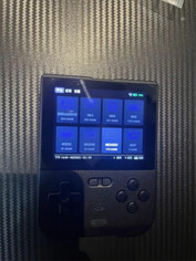 (Źródło obrazu: za pośrednictwem Joey's Retro Handhelds)