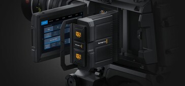 Ursa nagrywa na 8 TB Blackmagic Media Modules z prędkością do 4 GB/s w trybie 12K. (Źródło: Blackmagic)