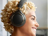 Bezprzewodowe słuchawki Audio-Technica ATH-AL5NC odtwarzają muzykę w wysokiej rozdzielczości, zapewniając szeroką i przestronną scenę dźwiękową dzięki konstrukcji z otwartym tyłem.
