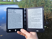 E-czytnik Diptyx (na zdjęciu) obsługuje ładowanie i przesyłanie plików przez USB-C. (Źródło zdjęcia: u/spacerower via r/ereader)
