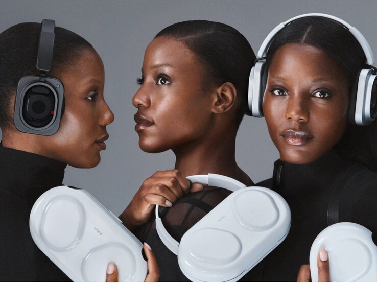 Model Nothing Headphone (1) Pro jest dostępny w kolorze czarnym lub białym i jest wyposażony w sztywne etui.