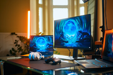 Obsługa panelu QHD o częstotliwości odświeżania 240 Hz w monitorze Alienware AW2726DM nie wymaga najwyższej klasy sprzętu stacjonarnego, co sprawia, że jest to przystępna, szybka modernizacja dla laptopów do gier.