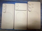 Rzekome atrapy Galaxy S26/Pro (po lewej), Galaxy S26 Edge (w środku) i Galaxy S26 Ultra (po prawej). (Źródło zdjęcia: Sony Dickson on X)