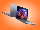 IdeaPad Slim 3 14IPH11 nadal posiada wyświetlacz OLED, mimo że jest laptopem bardziej budżetowym.