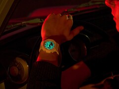 Zegarki Casio Hidden Glow, takie jak GA-2100HDS-7A (na zdjęciu), są wprowadzane na rynek europejski. (Źródło zdjęcia: Casio)