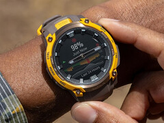 Instinct Crossover AMOLED powinien również kwalifikować się do oprogramowania systemowego 17.07. (Źródło zdjęcia: Garmin)